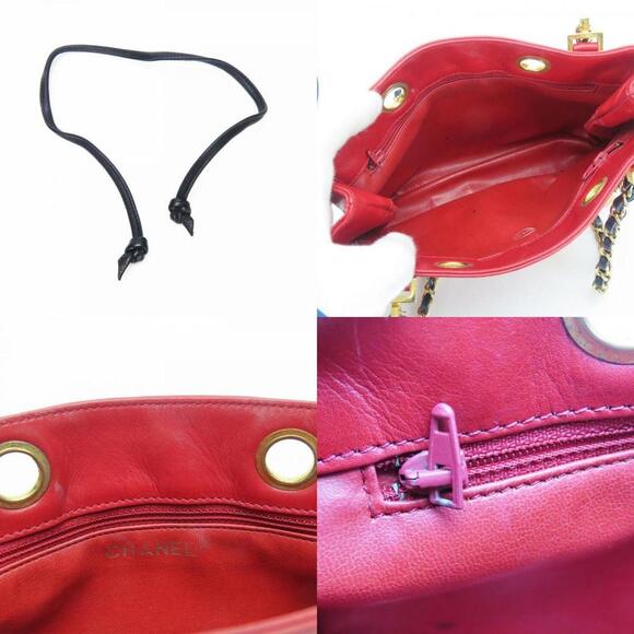 CHANEL Red Lambskin Leather Shoulder Bag - Picture 7 of 11